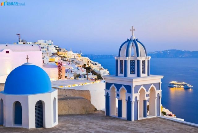 Nếu muốn lạc bước ở thiên đường hãy đến đảo Santorini