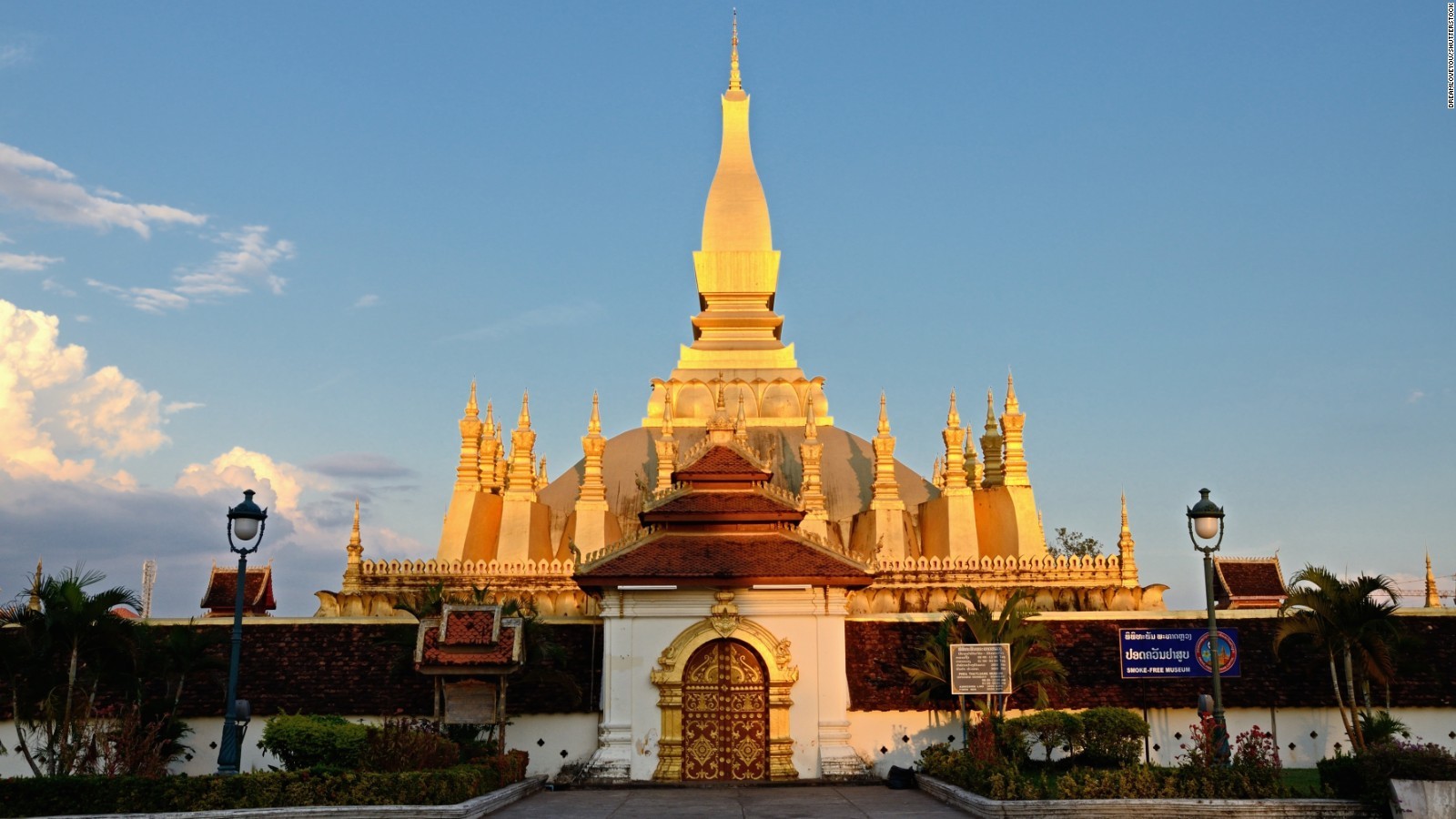 Những điều cấm kị bạn nên biết trước khi đến đất nước Lào
