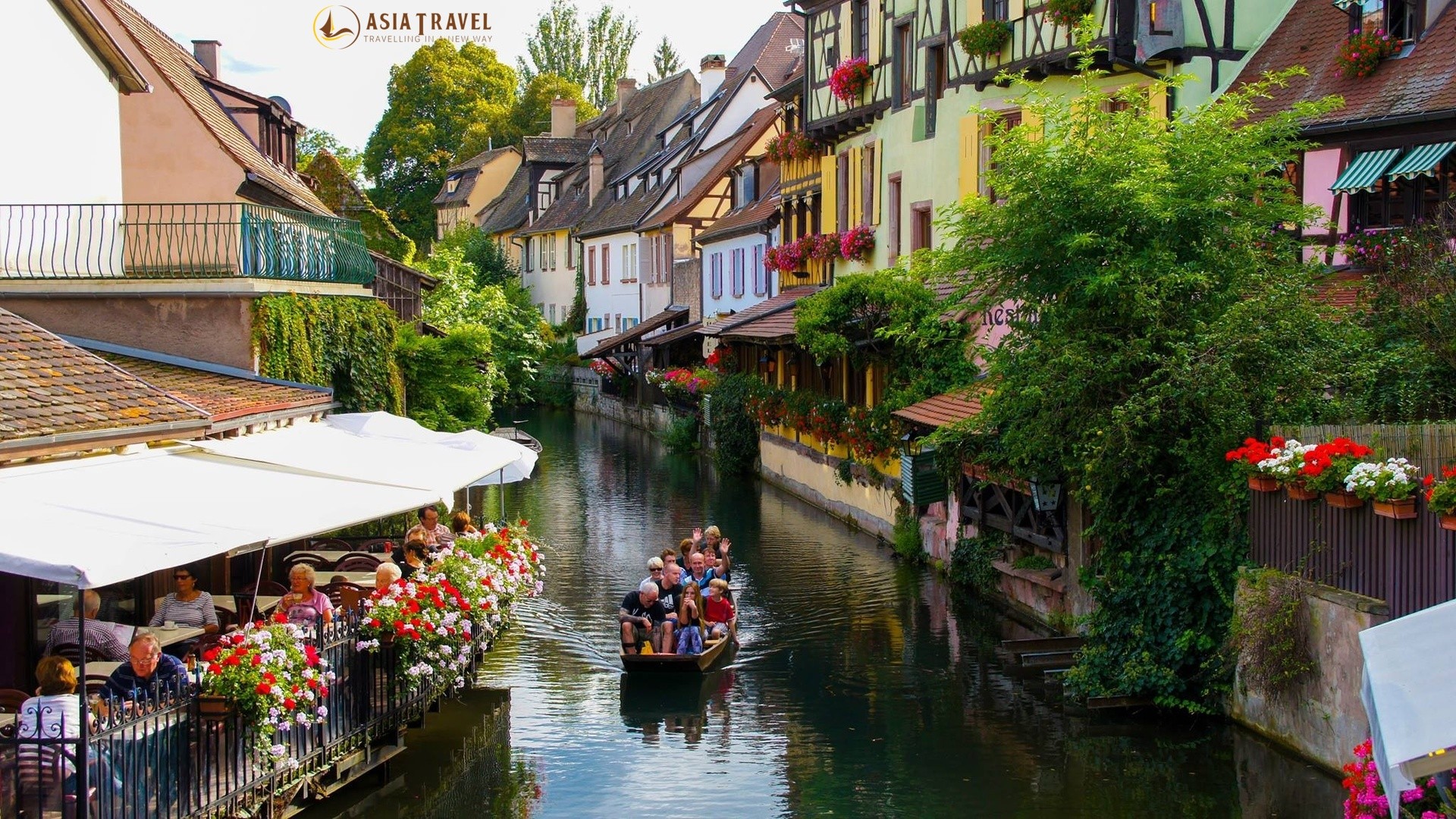 Khám phá vẻ đẹp mơ màng của 10 thị trấn nhỏ ở Pháp (P1)