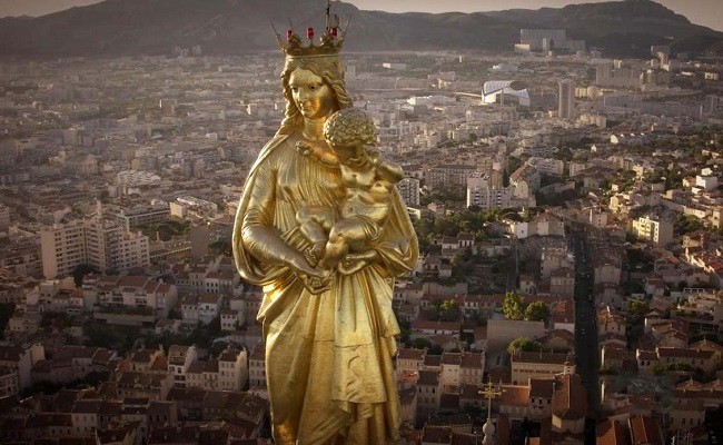 Nhà thờ Notre Dame de la Garde- Kỳ quan tuyệt hảo Marseille